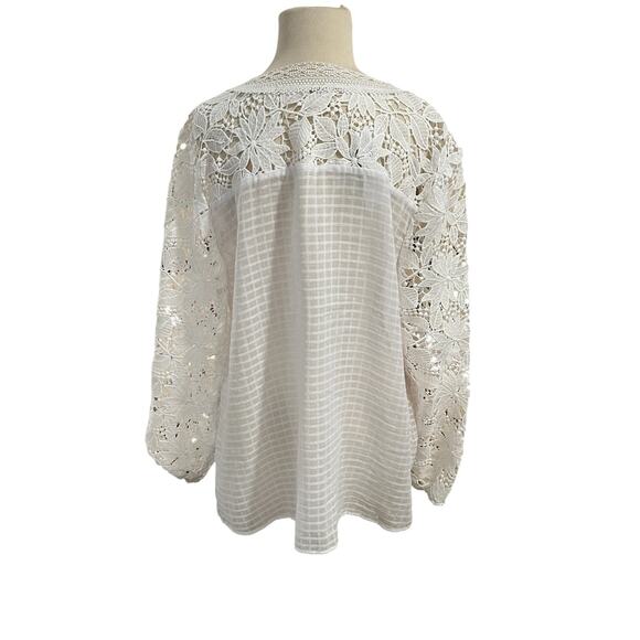 Chicos NWT Size 2 Womens Large Alabaster Floral Lace Sleeve Blouse MSRP $109 - Picture 5 of 7